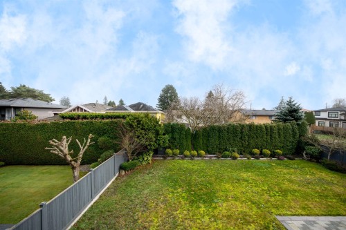 8160 Railway Avenue, Richmond, BC 