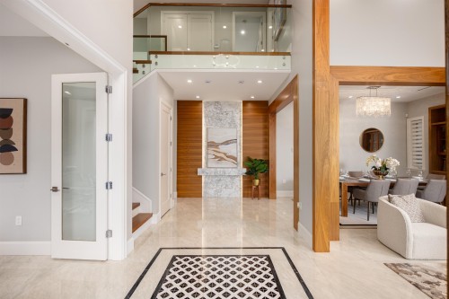 8160 Railway Avenue, Richmond, BC 