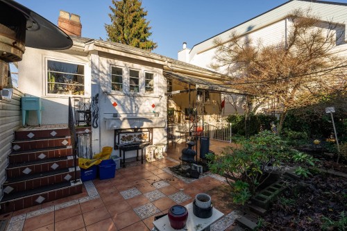 228 26Th Avenue E, Vancouver, BC 