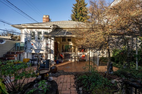 228 26Th Avenue E, Vancouver, BC 