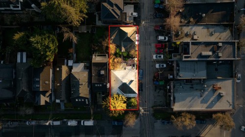 228 26Th Avenue E, Vancouver, BC 