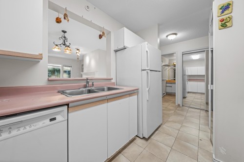 111-55 Blackberry Drive, New Westminster, BC 