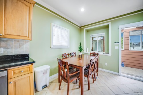 742 51St Avenue E, Vancouver, BC 