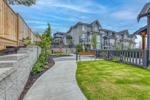 120-3421 Queenston Avenue, Coquitlam, BC 