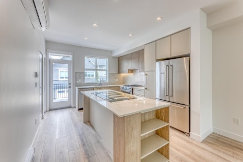 120-3421 Queenston Avenue, Coquitlam, BC 