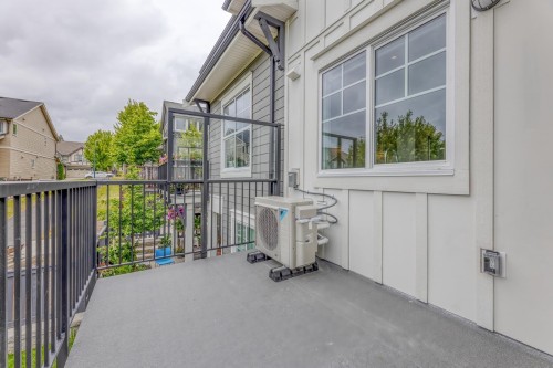 104-3421 Queenston Avenue, Coquitlam, BC 