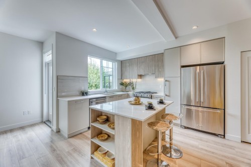 104-3421 Queenston Avenue, Coquitlam, BC 