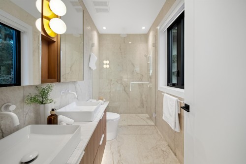 2-1841 Parker Street, Vancouver, BC 