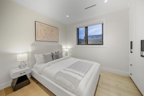 2-1841 Parker Street, Vancouver, BC 