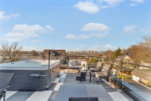 2-1841 Parker Street, Vancouver, BC 