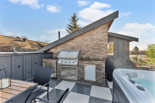 2-1841 Parker Street, Vancouver, BC 