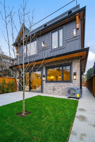 2-1841 Parker Street, Vancouver, BC 