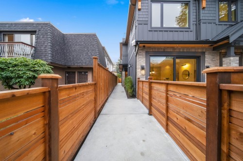 2-1841 Parker Street, Vancouver, BC 