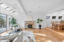 252 21St Street E, North Vancouver, BC 