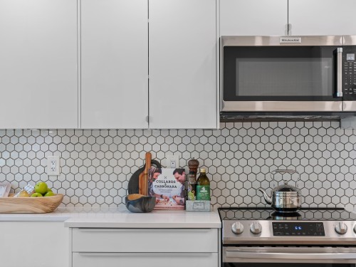 2343 7Th Avenue W, Vancouver, BC 