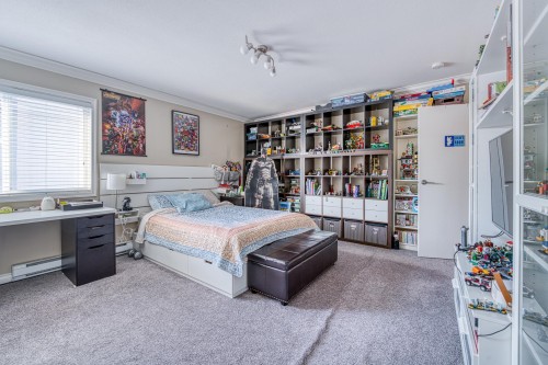 10690 Hollybank Drive, Richmond, BC 