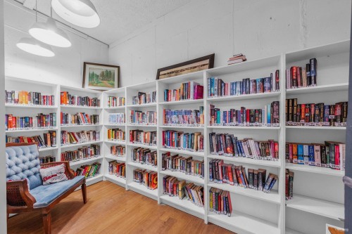 1812-2016 Fullerton Avenue, North Vancouver, BC 