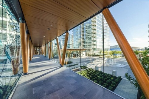 702-5171 Brighouse Way, Richmond, BC 