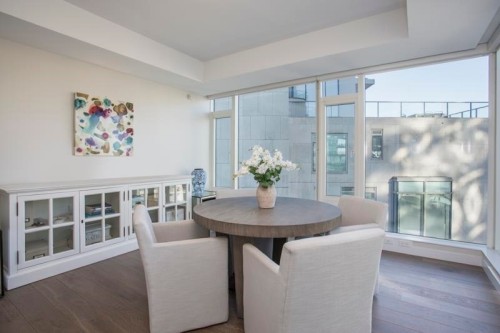 702-5171 Brighouse Way, Richmond, BC 