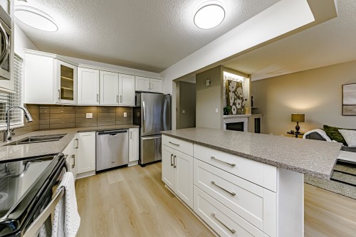 1436 Pitt River Road, Port Coquitlam, BC 