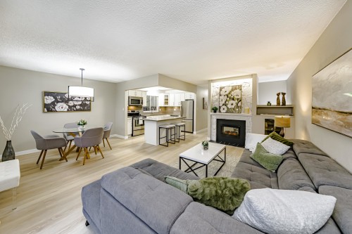 1436 Pitt River Road, Port Coquitlam, BC 