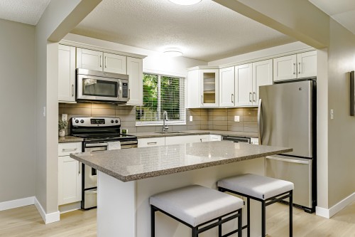 1436 Pitt River Road, Port Coquitlam, BC 