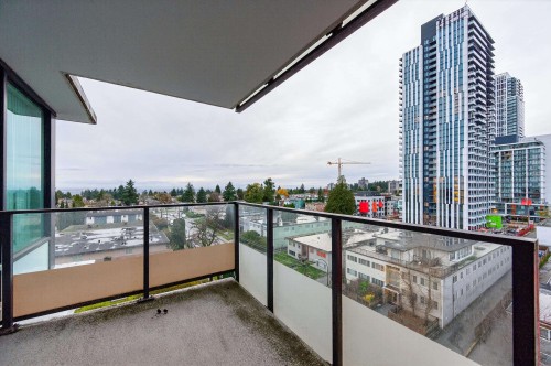 905-6658 Dow Avenue, Burnaby, BC 