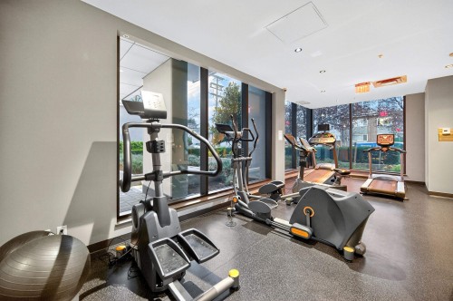 905-6658 Dow Avenue, Burnaby, BC 