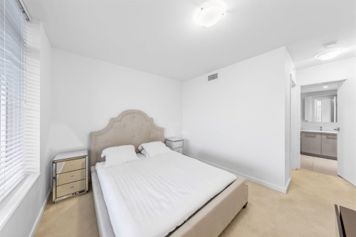 310-7688 Alderbridge Way, Richmond, BC 