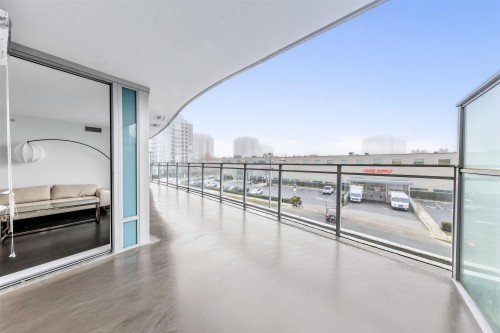 310-7688 Alderbridge Way, Richmond, BC 