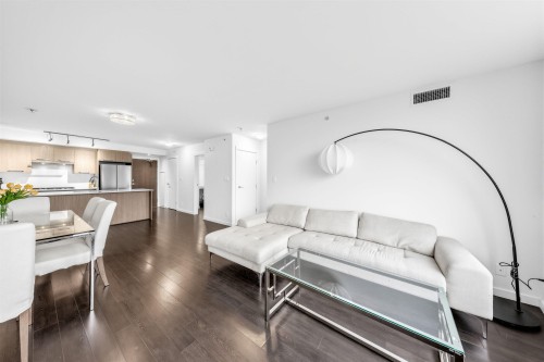 310-7688 Alderbridge Way, Richmond, BC 