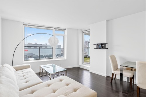 310-7688 Alderbridge Way, Richmond, BC 