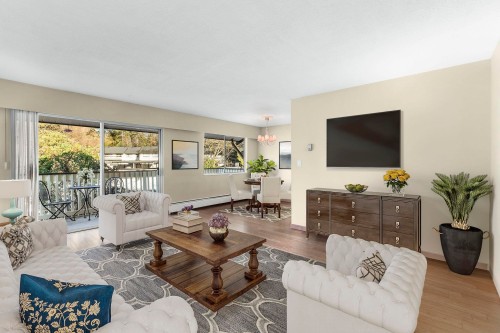 54-912 Premier Street, North Vancouver, BC 