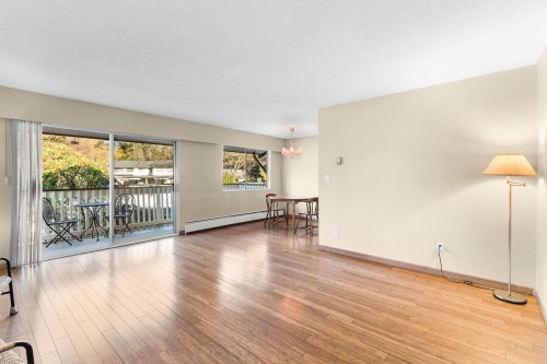 54-912 Premier Street, North Vancouver, BC 