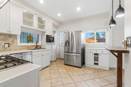 621 23Rd Avenue E, Vancouver, BC 