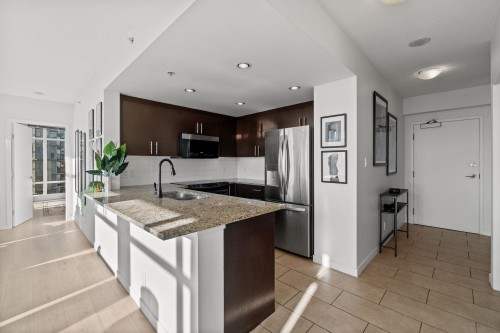 1601-575 Delestre Avenue, Coquitlam, BC 