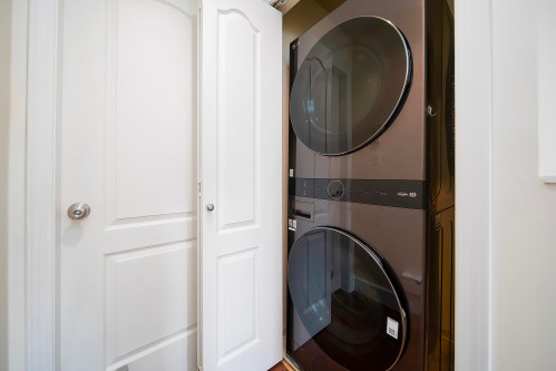 15-9288 Keefer Avenue, Richmond, BC 