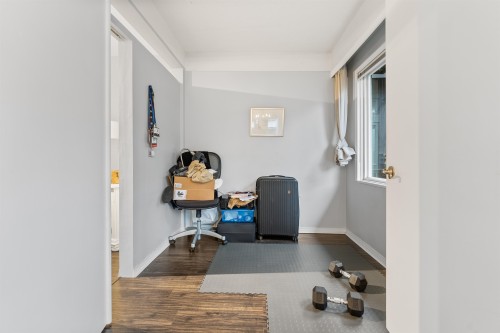 2574 Cornwall Avenue, Vancouver, BC 