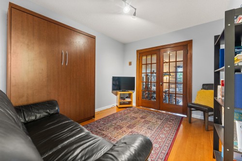 2574 Cornwall Avenue, Vancouver, BC 