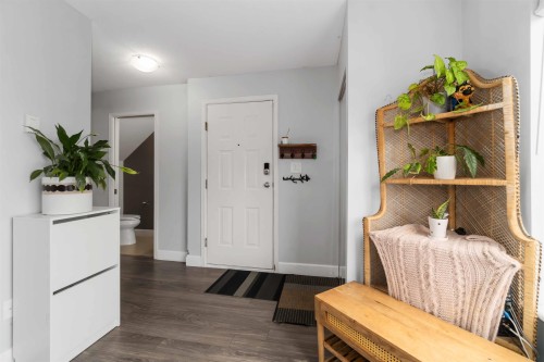 24-270 Casey Street, Coquitlam, BC 