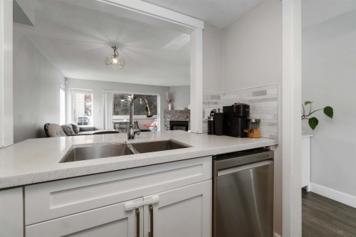 24-270 Casey Street, Coquitlam, BC 