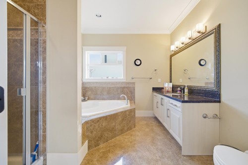 3741 Dundonald Avenue, Burnaby, BC 