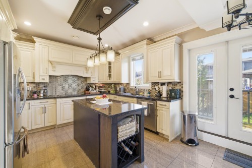 3741 Dundonald Avenue, Burnaby, BC 