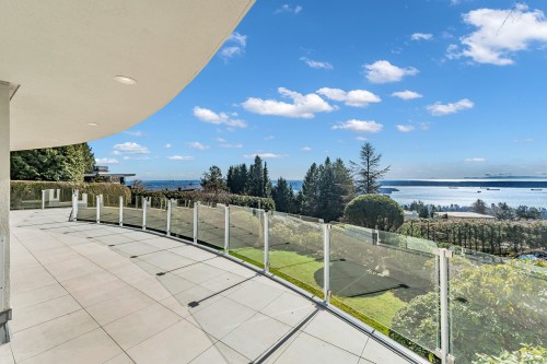 1407 Bramwell Road, West Vancouver, BC 