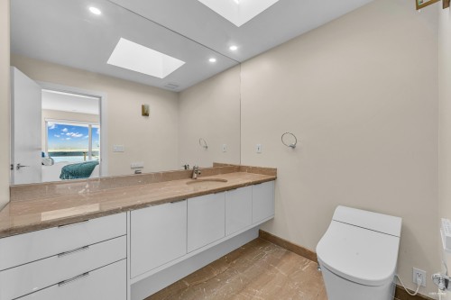 1407 Bramwell Road, West Vancouver, BC 