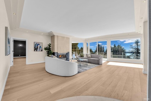 1407 Bramwell Road, West Vancouver, BC 