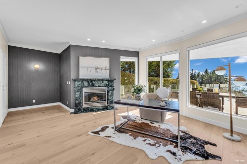 1407 Bramwell Road, West Vancouver, BC 