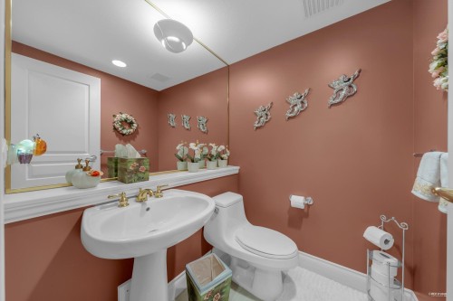 23-3405 Plateau Boulevard, Coquitlam, BC 