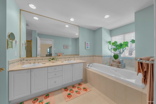 23-3405 Plateau Boulevard, Coquitlam, BC 