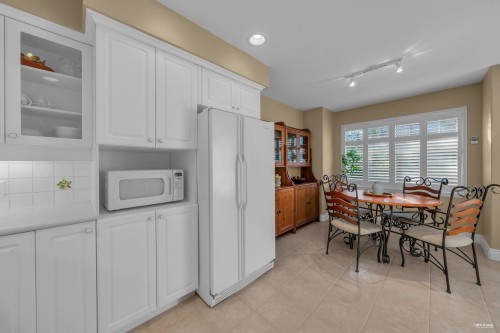 23-3405 Plateau Boulevard, Coquitlam, BC 